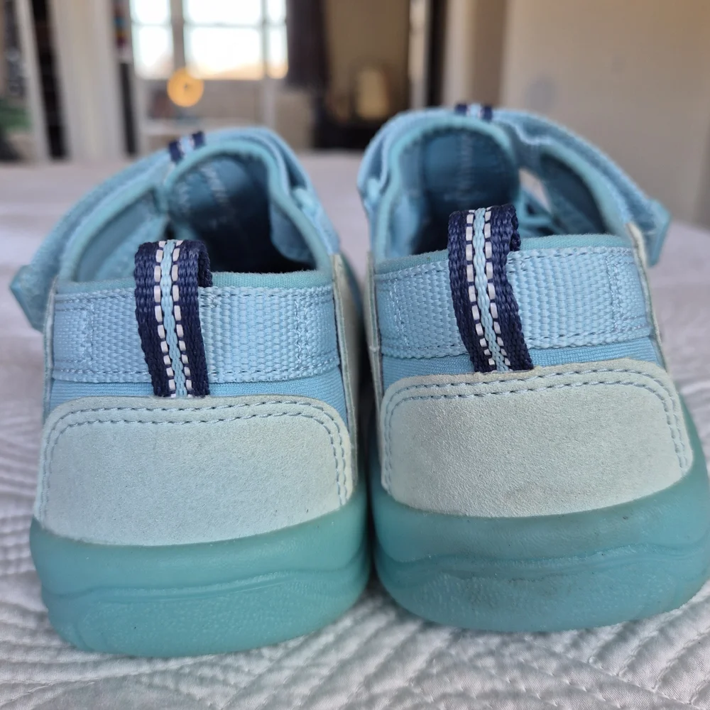 EUC Like New Keen Newport H2 Baby Ice Blue Kids 5 Women 6.5 EU 37